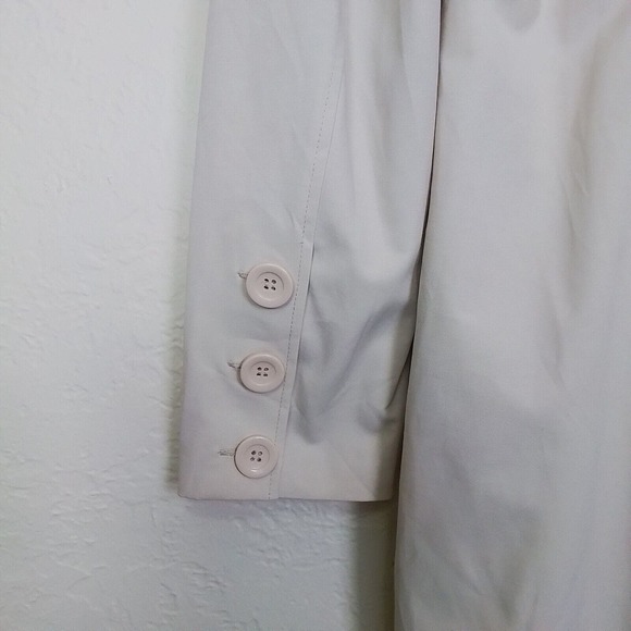 New York & Company Beige Ruffle Notch Collar 4 Button Belted Trench Coat XL - Picture 10 of 16